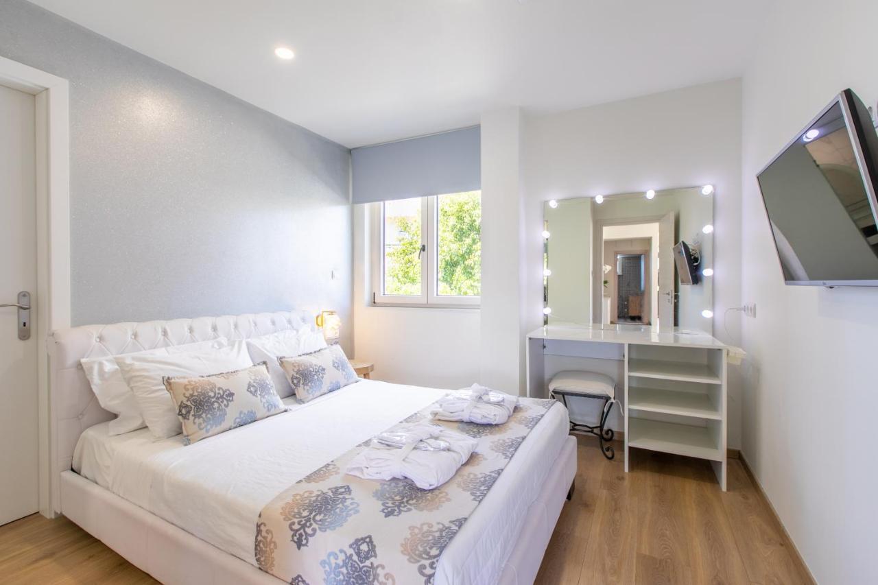 Gk Halepa Luxury Apartment Chrissi Akti Chania Exterior foto