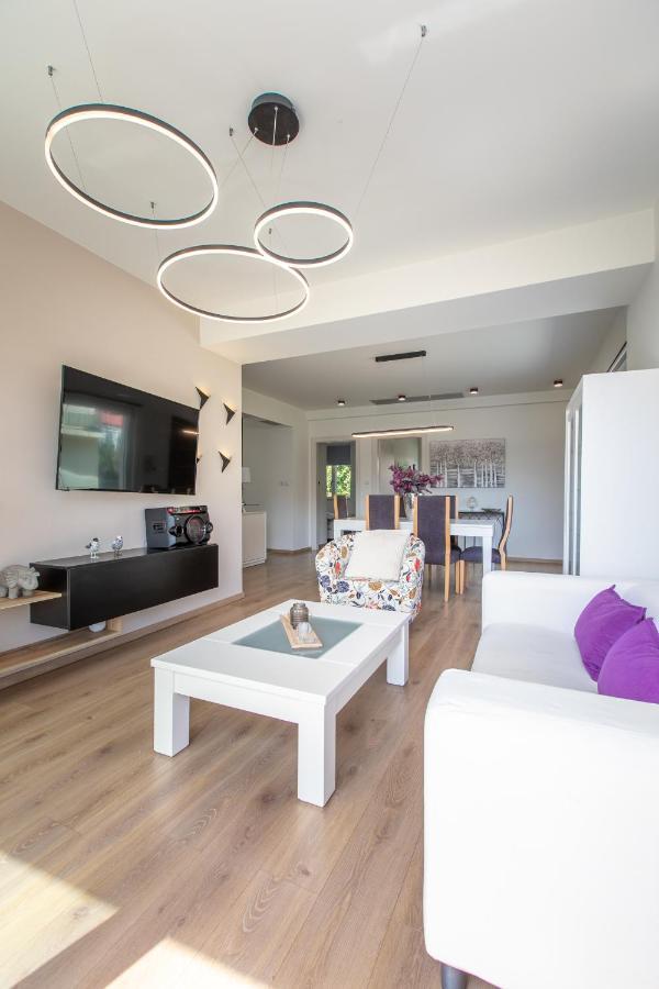 Gk Halepa Luxury Apartment Chrissi Akti Chania Exterior foto
