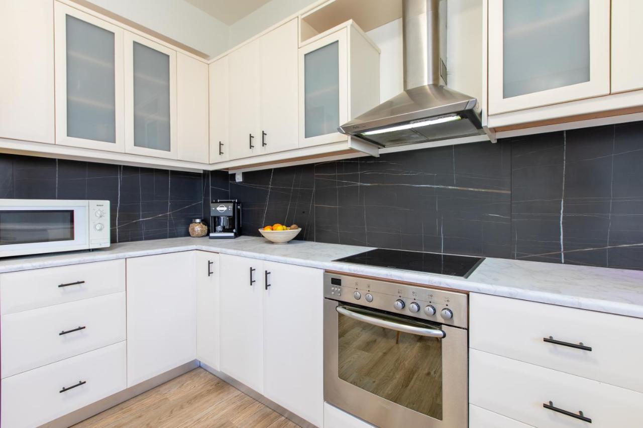 Gk Halepa Luxury Apartment Chrissi Akti Chania Exterior foto